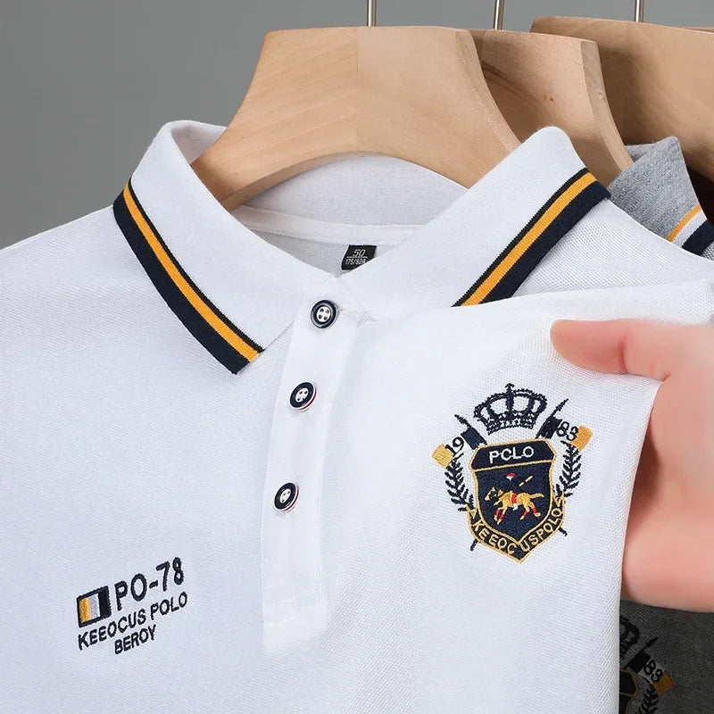 Klassisches Herren Poloshirt mit Wappen-Stickerei